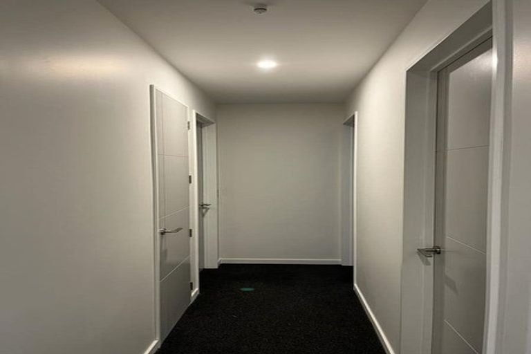 Photo of property in 4 Schofield Lane, Hornby, Christchurch, 8025