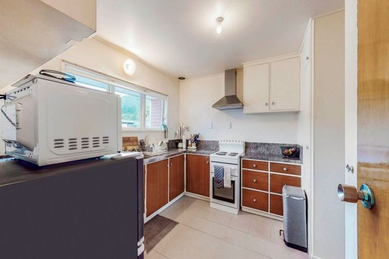 Photo of property in 1/2 Reading Street, Wainuiomata, Lower Hutt, 5014