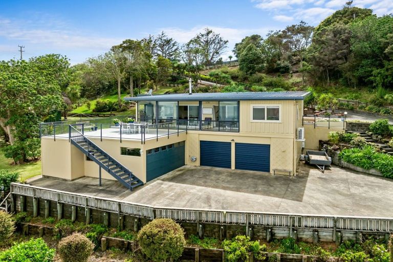 Photo of property in 64 Manganese Point Road, Tamaterau, Whangarei, 0174