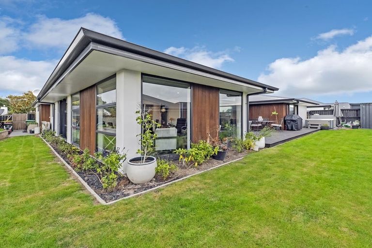 Photo of property in 10 Verdeco Boulevard, Lincoln, 7608