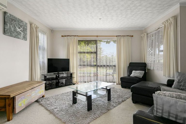 Photo of property in 104 Hyde Avenue, Richmond Heights, Taupo, 3330