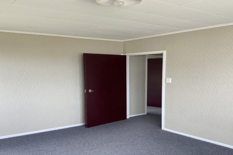 Photo of property in 52 One Tree Point Road, One Tree Point, 0118