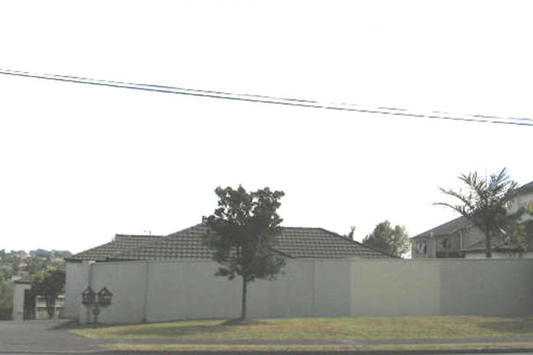 Photo of property in 350a East Coast Road, Sunnynook, Auckland, 0630