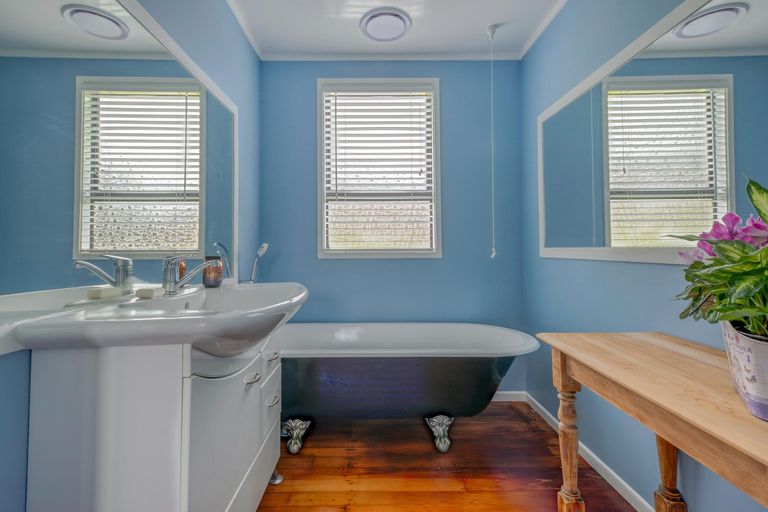 Photo of property in 1870 Hunua Road, Hunua, Papakura, 2583