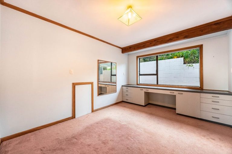 Photo of property in 15 Da Vinci Place, West Harbour, Auckland, 0618