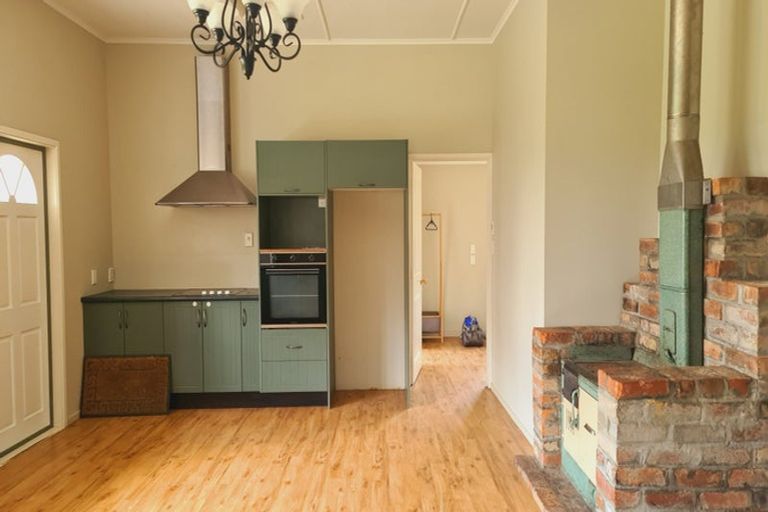 Photo of property in 150 Kendalls Line, Linton, Palmerston North, 4472