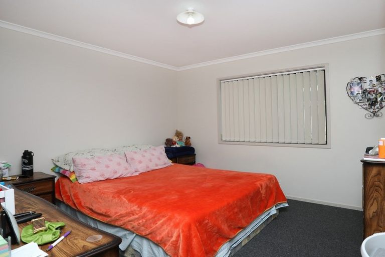 Photo of property in 68 Mcquarrie Street, Kingswell, Invercargill, 9812