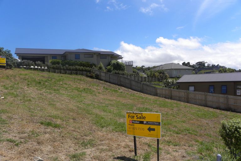 Photo of property in 2d Puka Place, Raglan, 3225