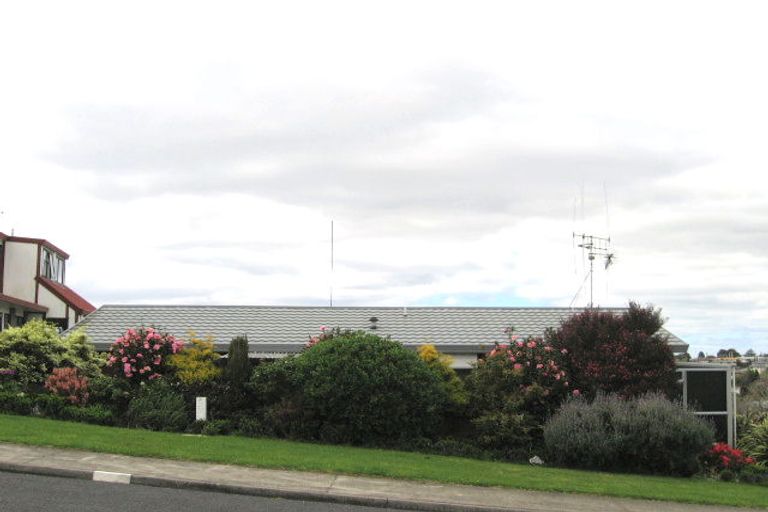 Photo of property in 213 Bellevue Road, Bellevue, Tauranga, 3110