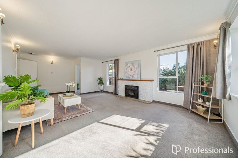 Photo of property in 3a Saint Ronans Avenue, Waterloo, Lower Hutt, 5011