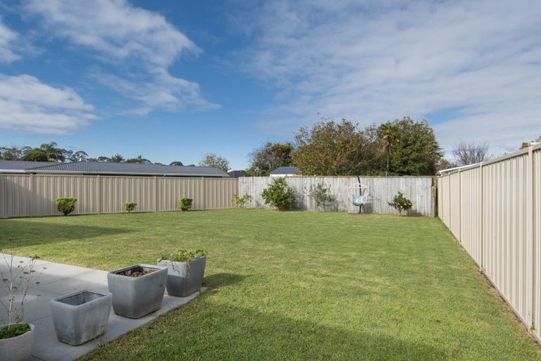 Photo of property in 22f Clive Road, Katikati, 3129