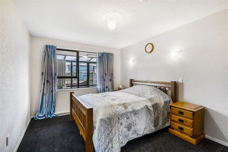 Photo of property in 1/151 Northcote Road, Northcote, Christchurch, 8052