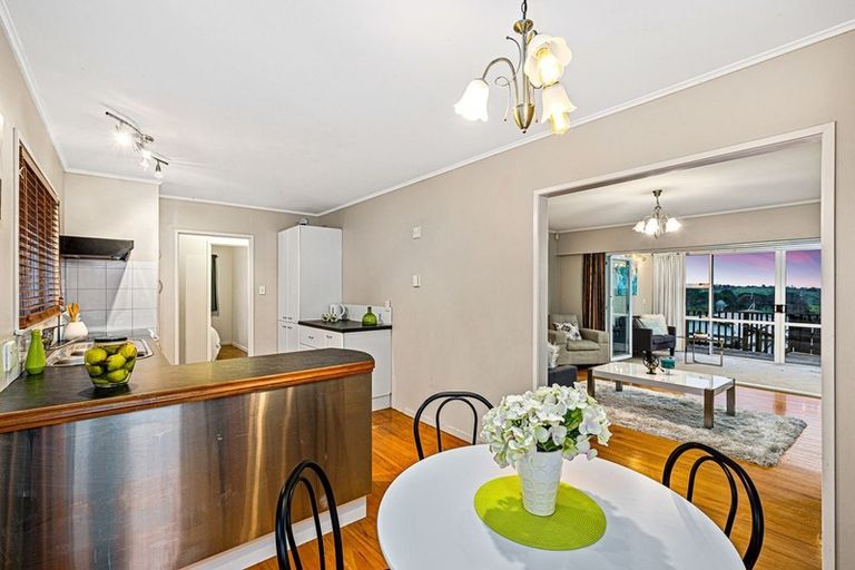 Photo of property in 450 Don Buck Road, Massey, Auckland, 0614