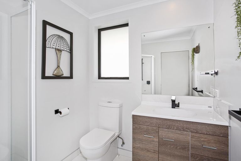 Photo of property in 10 Ulcoats Lane, Pokeno, 2402