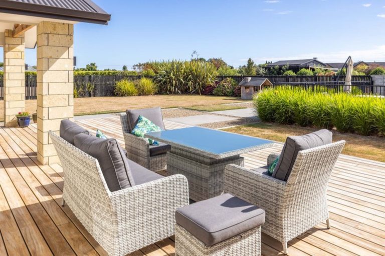 Photo of property in 17 Margot Lane, Matangi, Hamilton, 3283