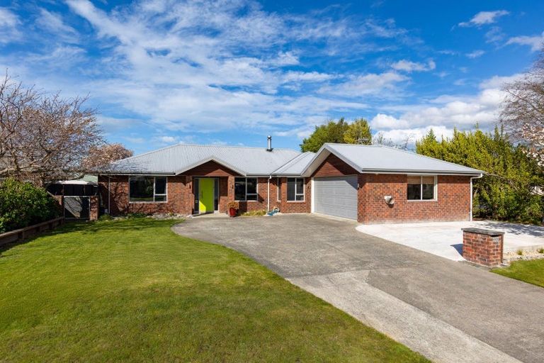 Photo of property in 2 Hitaua Place, Redwoodtown, Blenheim, 7201