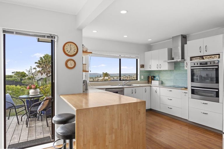 Photo of property in 1 Ascot Way, Orewa, 0931