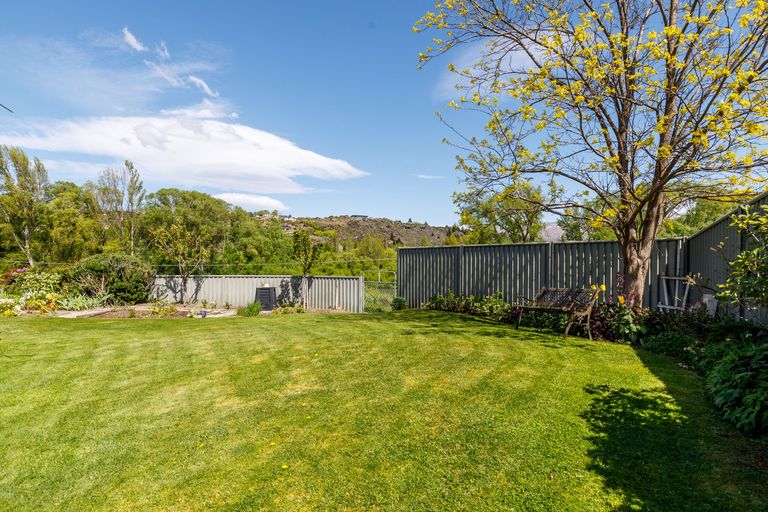 Photo of property in 13 Walnut Grove, Alexandra, 9320