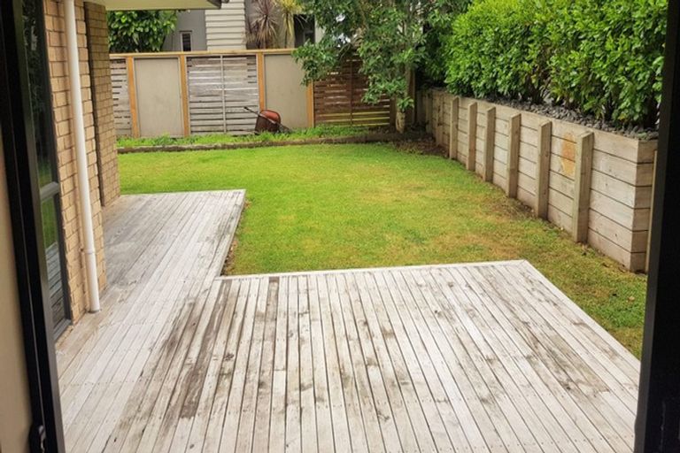 Photo of property in 10a Shepherds Road, Papakura, 2110