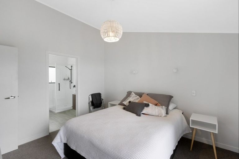 Photo of property in 461 Marine Parade, Napier South, Napier, 4110