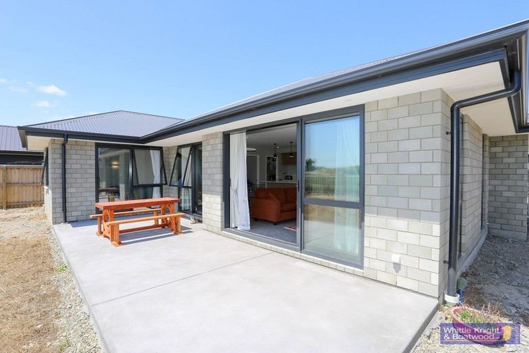 Photo of property in 25 Collier Drive, Halswell, Christchurch, 8025