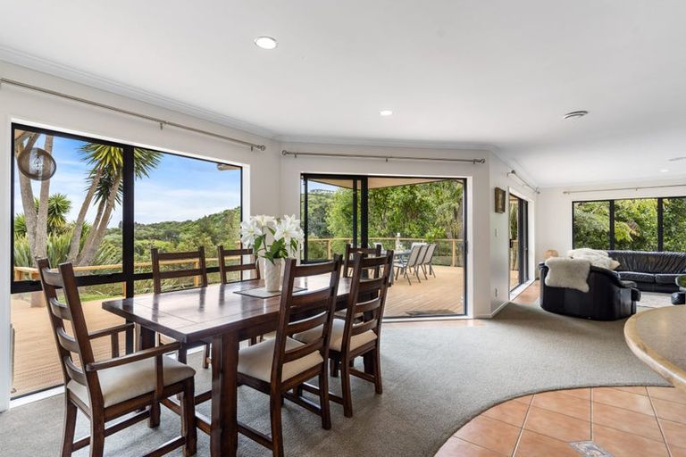 Photo of property in 577 Redoubt Road, Flat Bush, Auckland, 2019