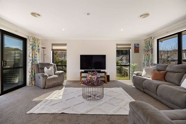 Photo of property in 4 Banbury Terrace, Lower Shotover, Queenstown, 9304