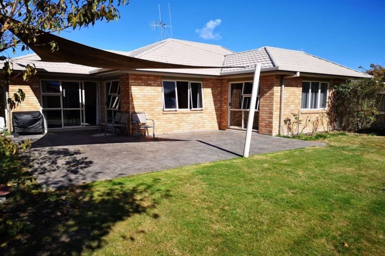 Photo of property in 54 Callum Brae Drive, Rototuna, Hamilton, 3210