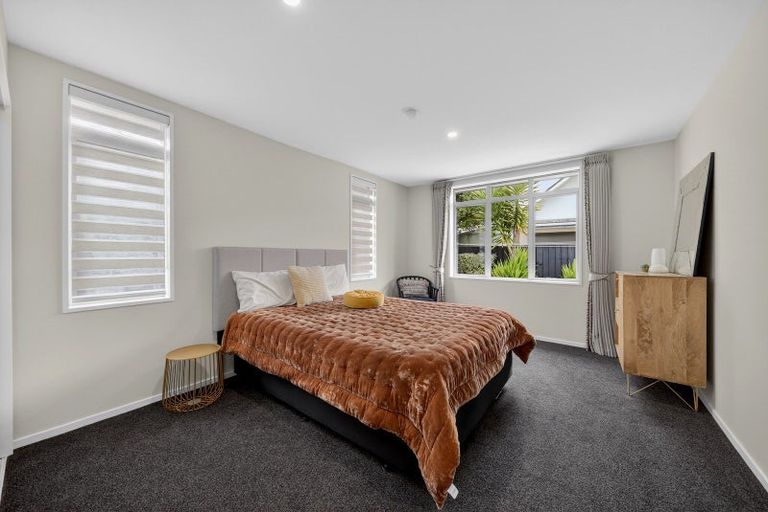 Photo of property in 66 Lamorna Road, Parklands, Christchurch, 8083