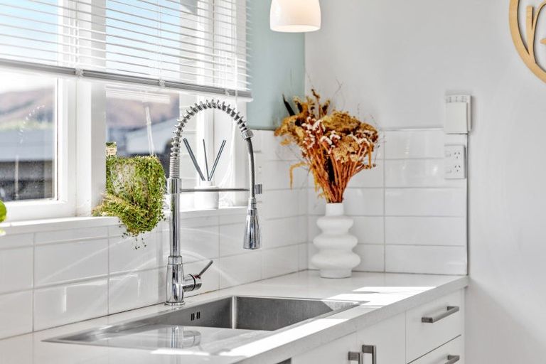 Photo of property in 6 Newbourne Crescent, Redwoodtown, Blenheim, 7201