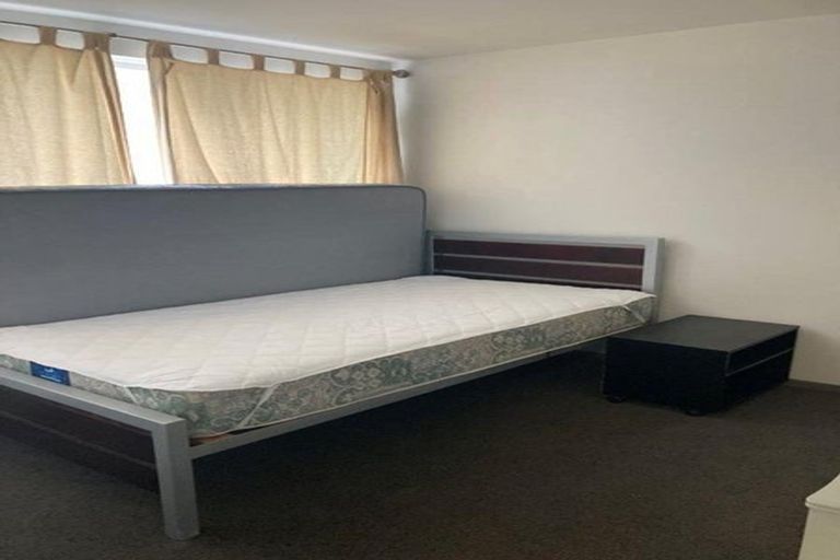 Photo of property in Dual Apartments, 403/142 Vivian Street, Te Aro, Wellington, 6011