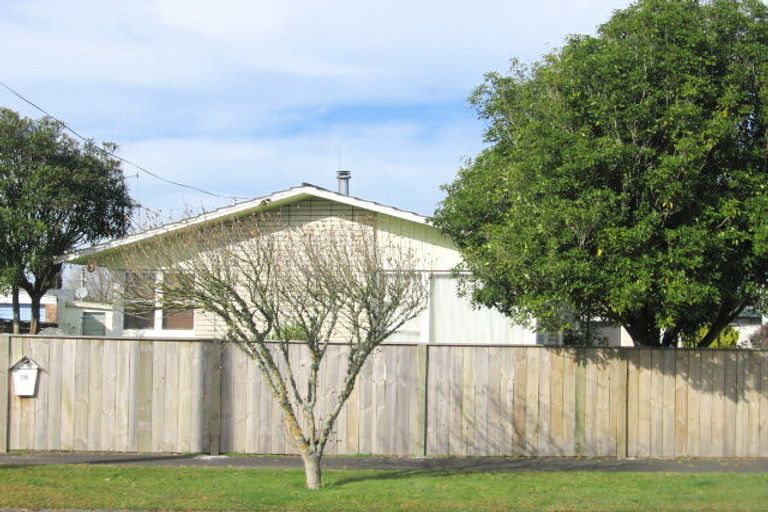 Photo of property in 39 Cecil Street, St Andrews, Hamilton, 3200