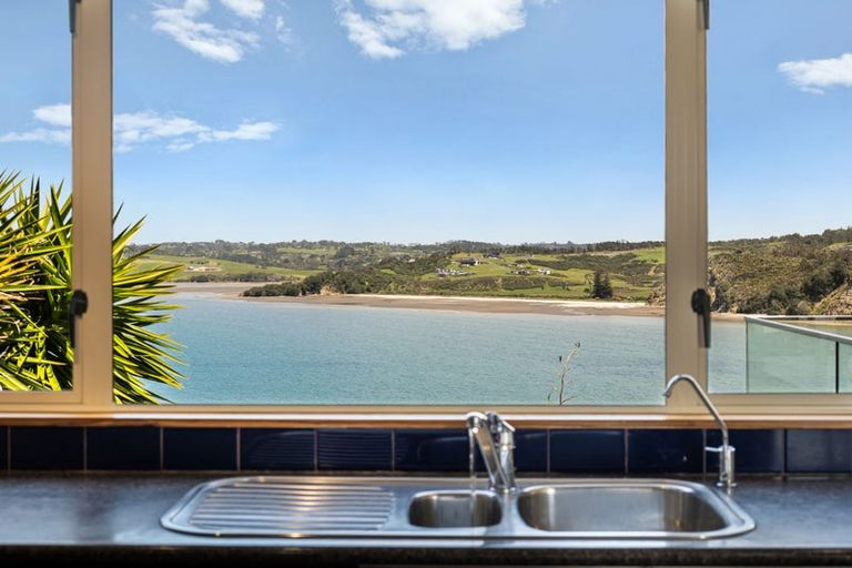 Photo of property in 44a Kestrel Heights, Arkles Bay, Whangaparaoa, 0932