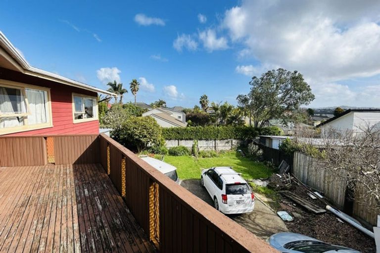 Photo of property in 24 Sunnyhill Crescent, Sunnyhills, Auckland, 2010