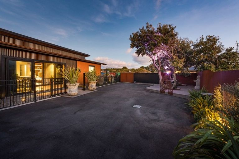 Photo of property in 5 Te Kiri Street, Himatangi Beach, Foxton, 4891