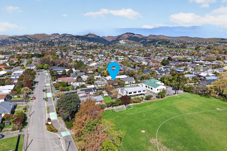 Photo of property in 2/21a Domain Terrace, Spreydon, Christchurch, 8024