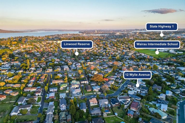 Photo of property in 12c Wylie Avenue, Sunnynook, Auckland, 0620