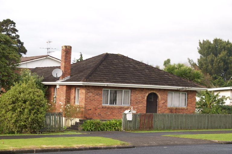 Photo of property in 12 Wedgwood Avenue, Mangere East, Auckland, 2024