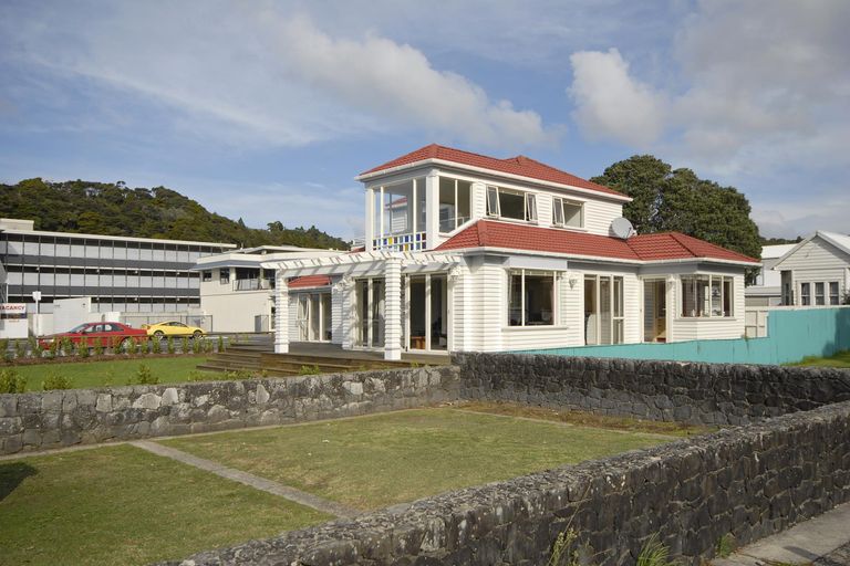 Photo of property in 1 Kings Road, Paihia, 0200