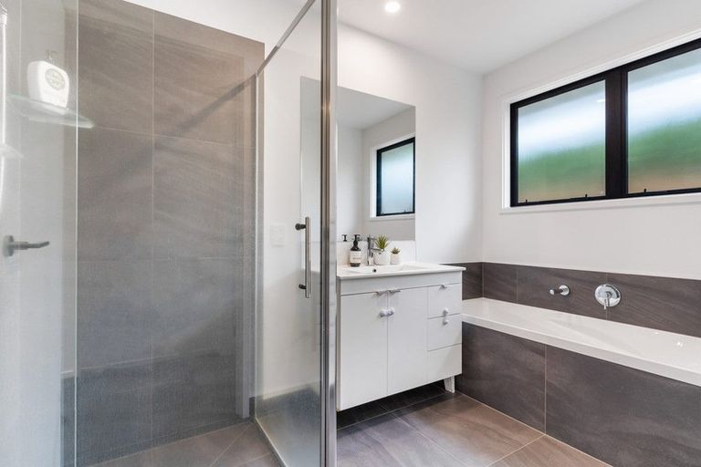 Photo of property in 7 Tuangi Way, Papamoa Beach, Papamoa, 3118