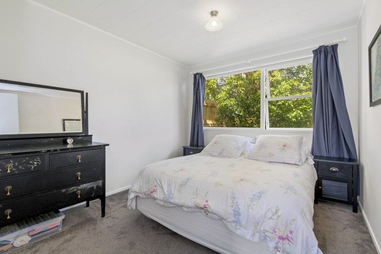 Photo of property in 2/45 Riverside Road, Orewa, 0931
