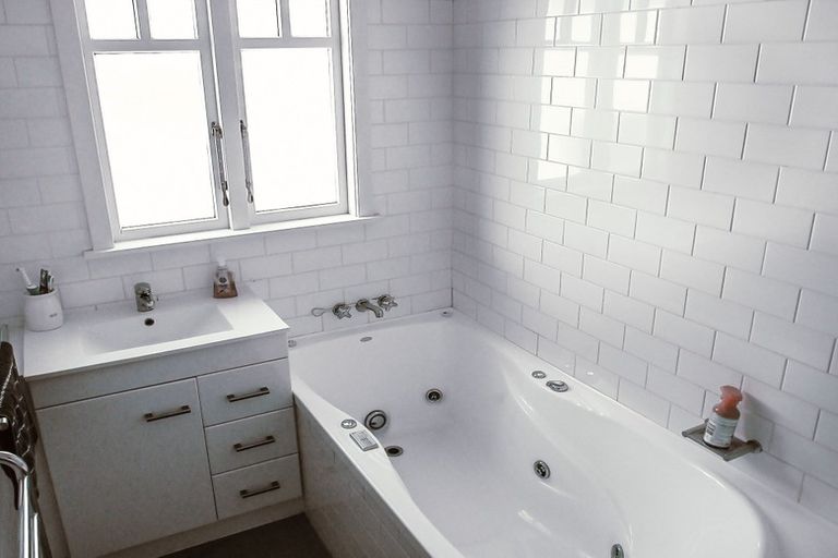 Photo of property in 23 High Street, Leeston, 7632