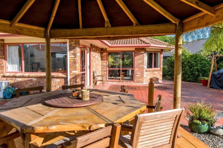 Photo of property in 7 Tararua Crescent, Otaki, 5512