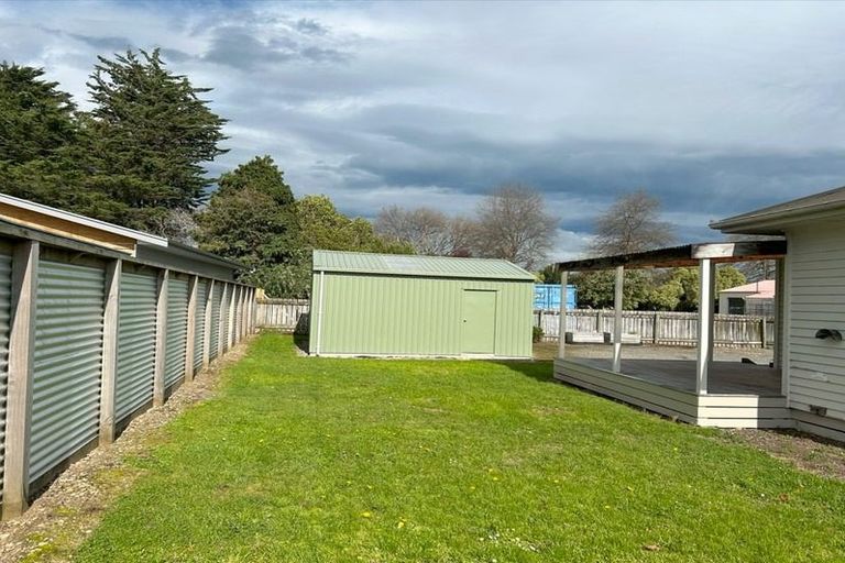 Photo of property in 43 Taylor Street, Carterton, 5713