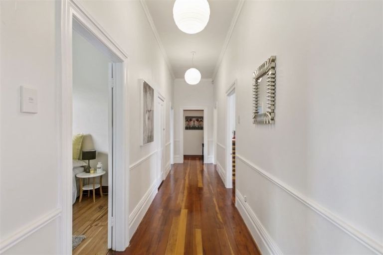 Photo of property in 14 Awhiorangi Promenade, Swanson, Auckland, 0816