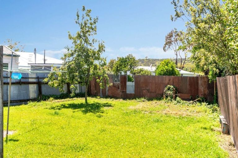 Photo of property in 2 Corkill Avenue, Wairoa, 4108