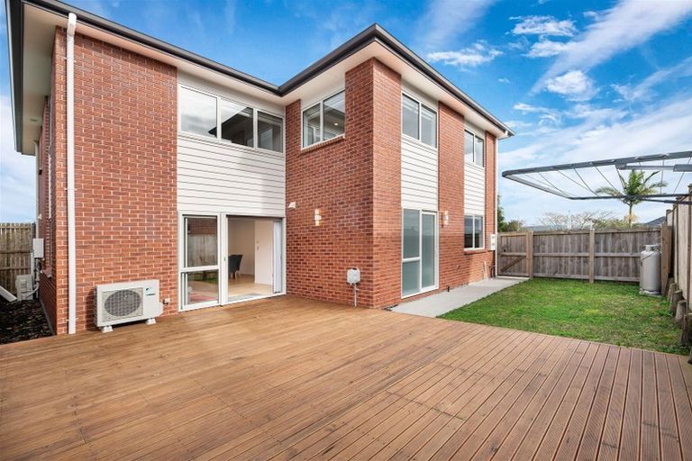 Photo of property in 1a Waitaki Street, Sunnyvale, Auckland, 0612