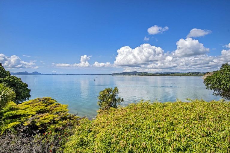 Photo of property in 11 Mason Street, Onerahi, Whangarei, 0110