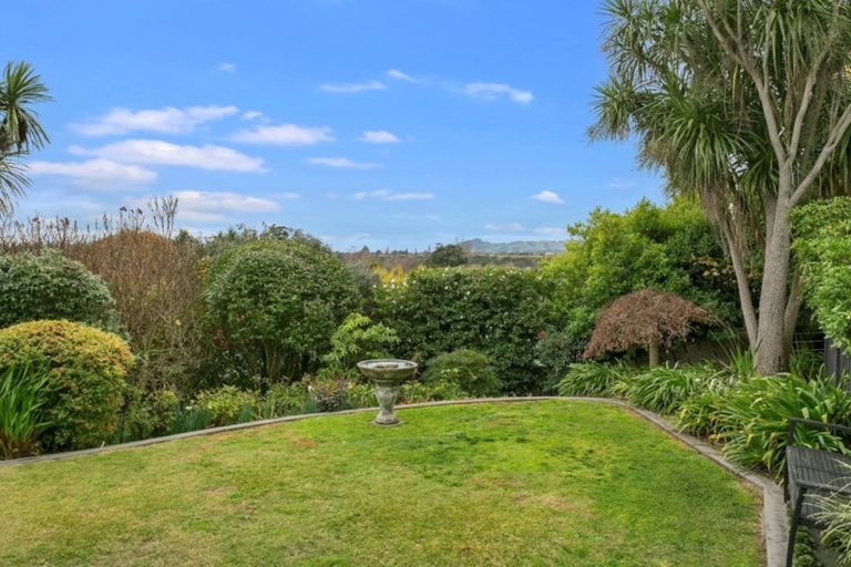 Photo of property in 30 Sheridan Crescent, Leamington, Cambridge, 3432