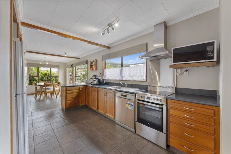 Photo of property in 28 Perry Street, Heretaunga, Upper Hutt, 5018